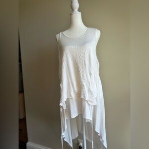 Stella Carakasi Women's White Small Asymmetrical Tunic, Top, Never Worn, NWT
